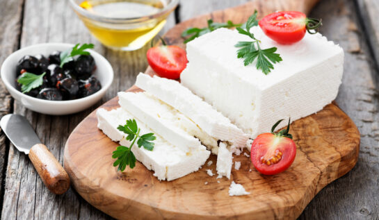 Cum influențează consumul de brânză talia ta. Cantitatea pe care o consumi trebuie luată în serios