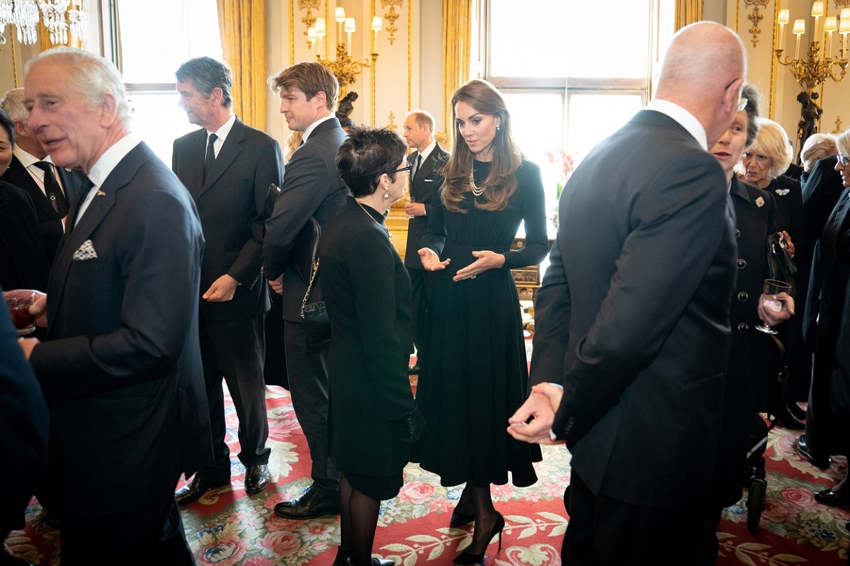 Kate Middleton la dineul de la Platul Buckingham dat în memoria Reginei Elisabeta