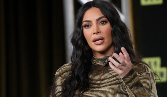 Kim Kardashian în timpul unui interviu din anul 2020