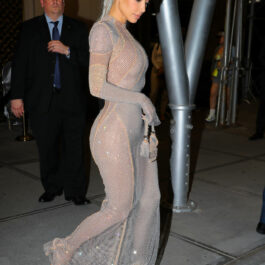 Kim Kardashian, la show-ul Fendi de la New York Fashion Week