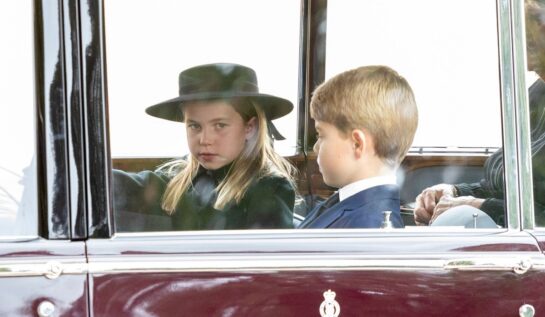 Prințesa Charlotte și Prințul George au plâns la funeraliile Reginei Elisabeta a II-a. Cum și-au luat adio de la străbunica lor