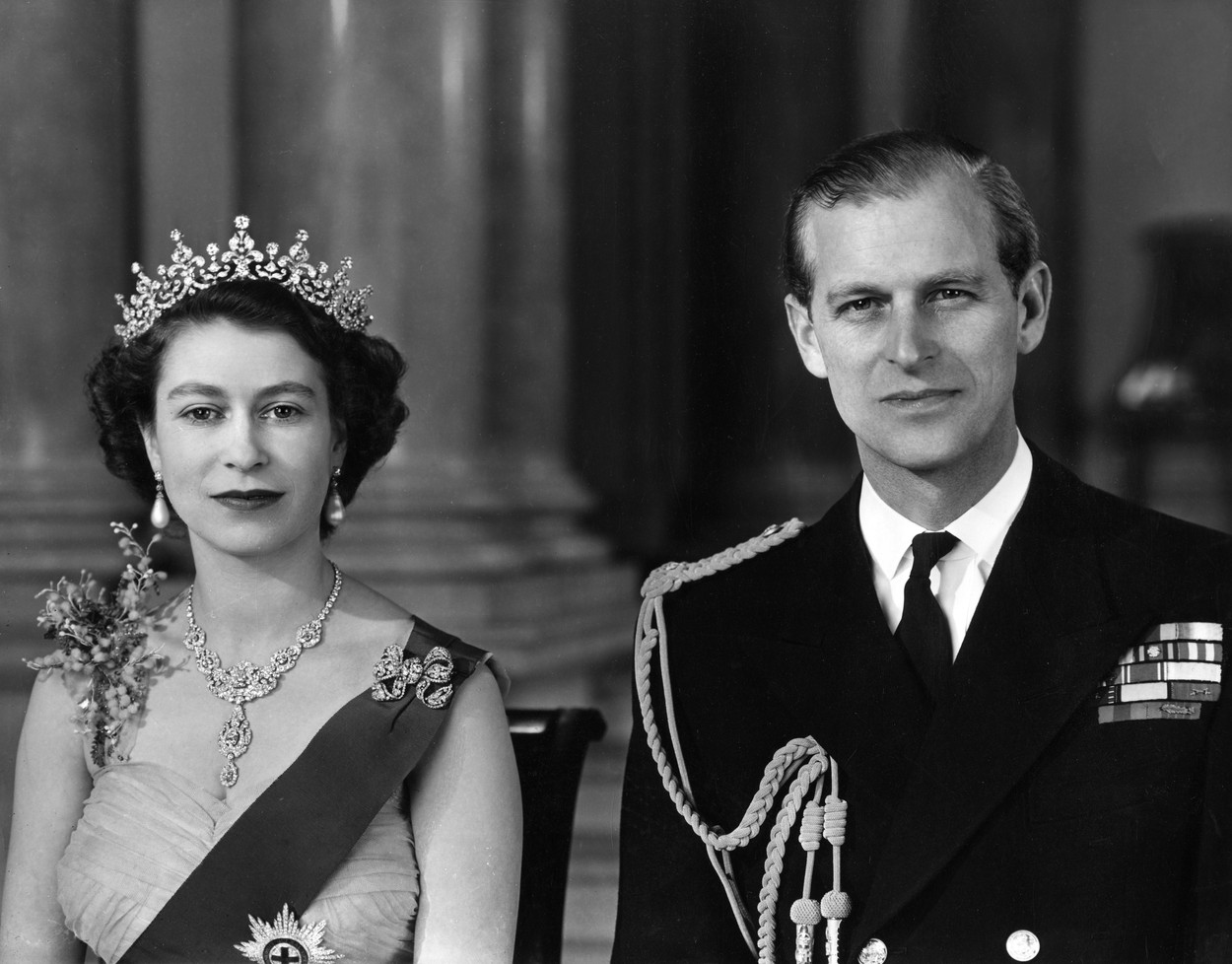 Regina Elisabeta și Prințul Philip, portret alb-negru
