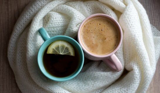 Cafea sau ceai negru: care dintre aceste băuturi are mai multe efecte benefice asupra sănătății tale