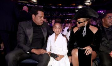 Jay-Z alături de Blue Ivy Carterși Beyonce la premiile Grammy 2018