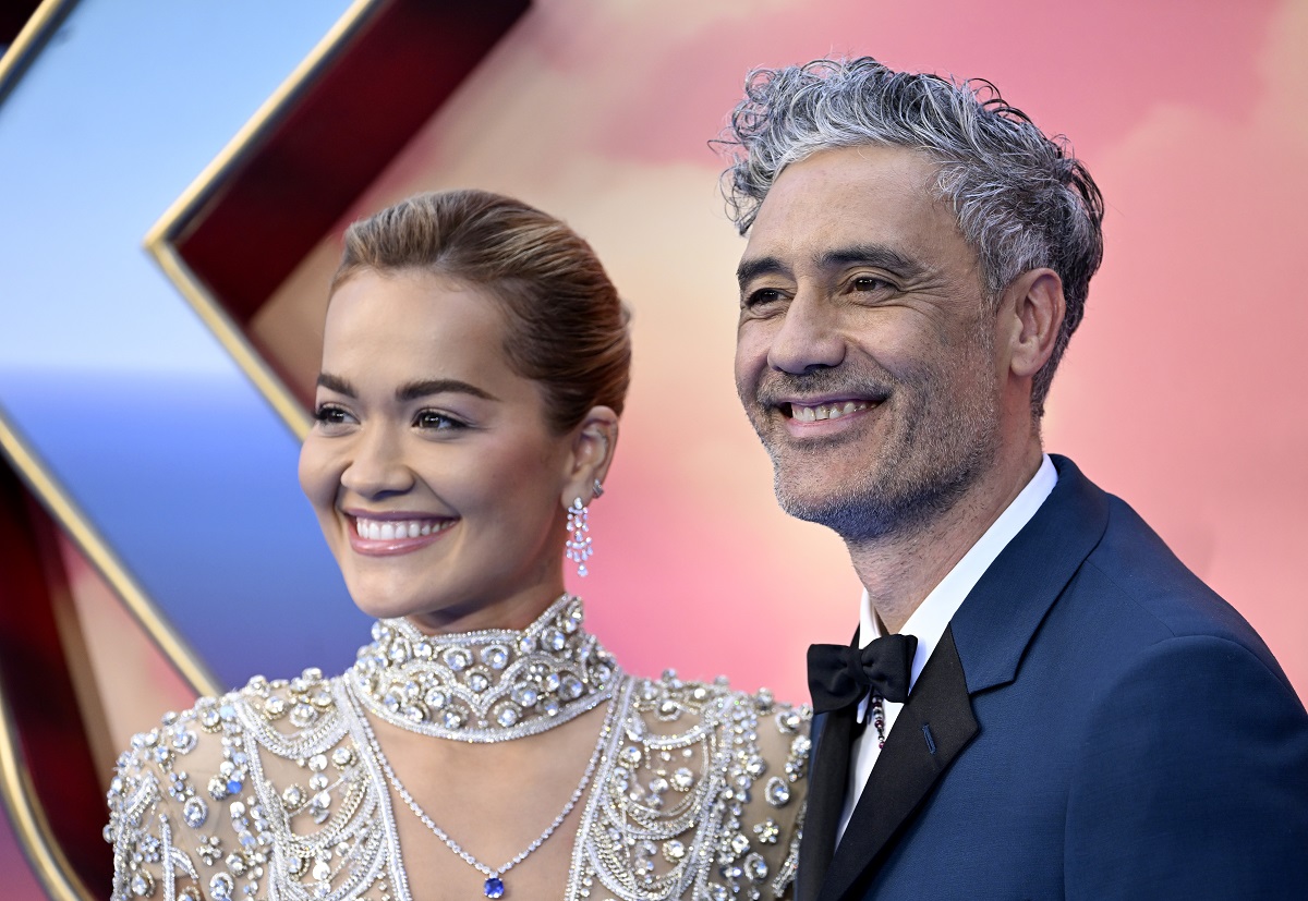 Rita Ora și Taika Waititi la premiera filmului Thor din 2022