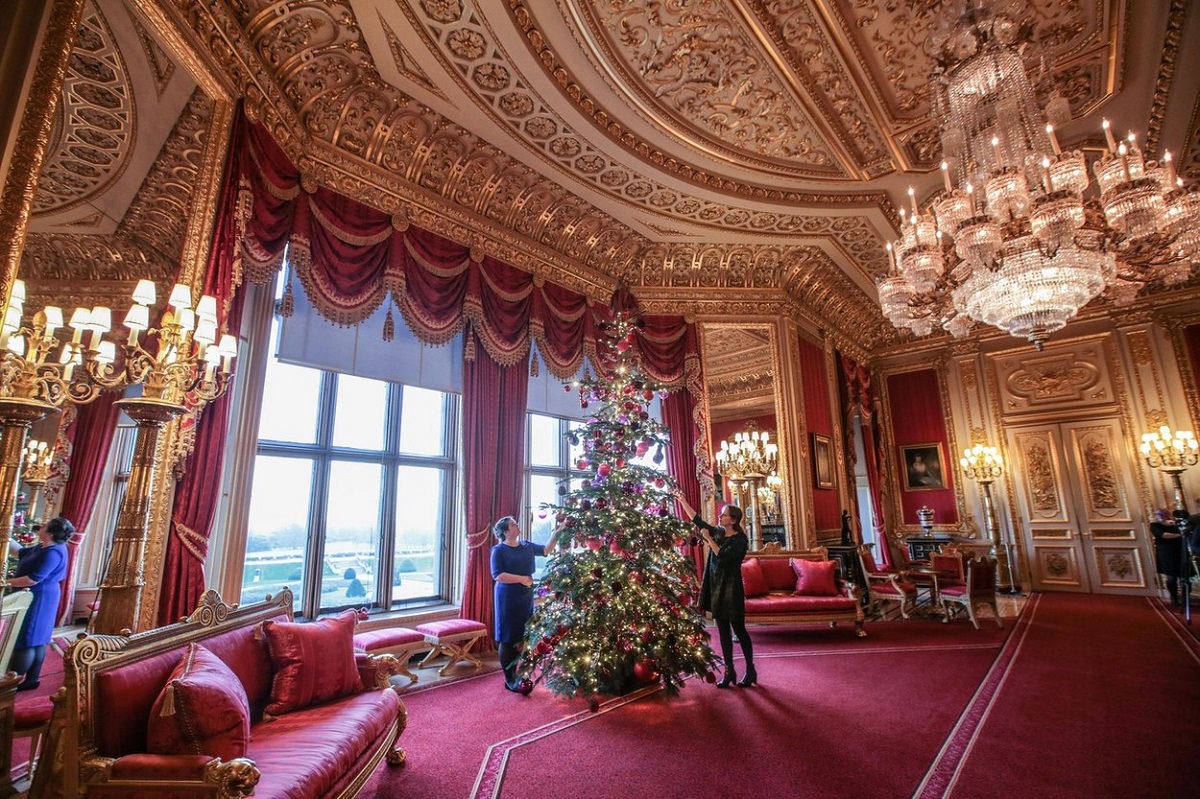 Castelul Windsor este pregătit pentru Crăciun