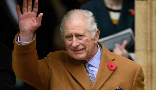 Regele Charles al III-lea împlinește 74 de ani. Imagini rare din copilăria monarhului