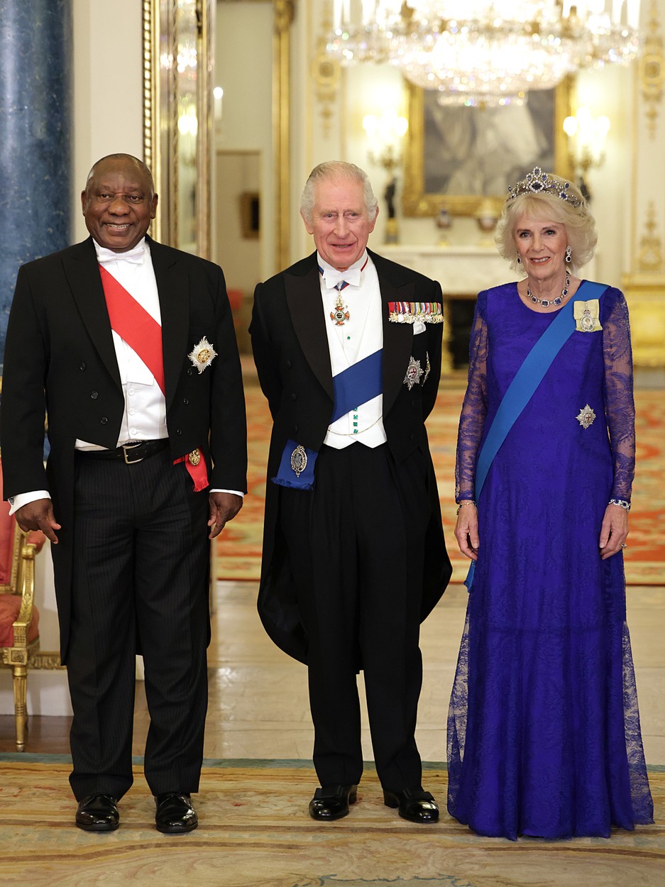 Regii Marii Britanii, alături de Președintele sud-african