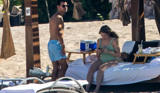 Taylor Lautner și Taylor Dome sunt în luna de miere. Cei doi s-au relaxat într-o vacanță în Mexic