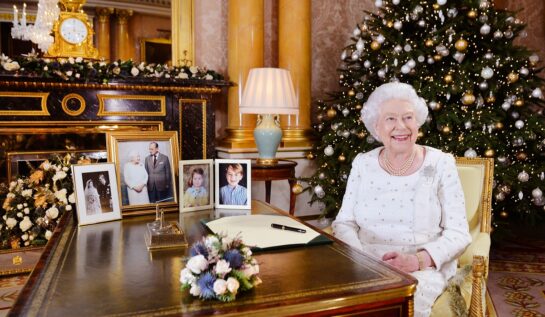 Obiceiuri de Crăciun ale Familiei Regale Britanice. Care sunt cele mai neobișnuite tradiții