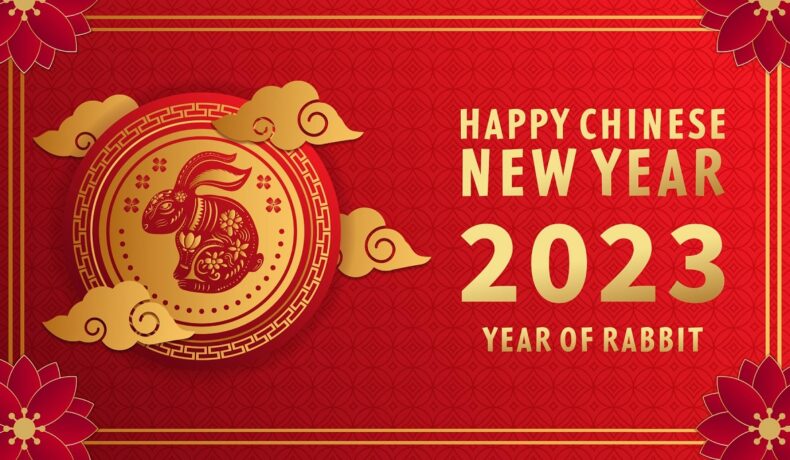 O imagine roșie pe care se află trecut horoscopul chinezesc în anul Iepurelui de Apă din 2023