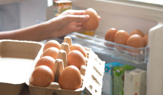 De ce e recomandat să nu mai pui niciodată ouăle în frigider. Un celebru bucătar a oferit explicația la un post TV