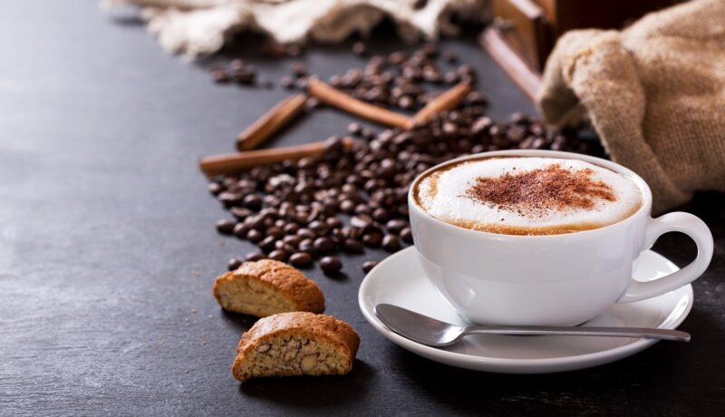 Consumul de cafea te-ar putea ajuta să pierzi în greutate. Ce spun cele mai recente studii ale specialiștilor
