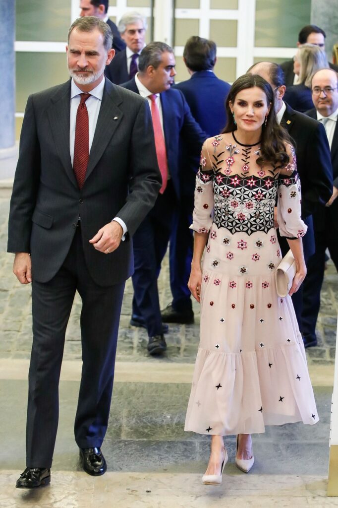 Regina Letizia și soțul ei, la un eveniment cultural în Zaragoza