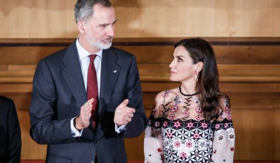 Regina Letizia a Spaniei a uimit într-o rochie florală în timp ce participa la Premiile Naționale de Cultură din Zaragoza