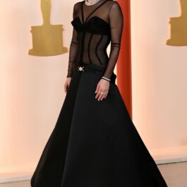 Lady Gaga, rochie neagră, lungă, la Premiile Oscar 2023