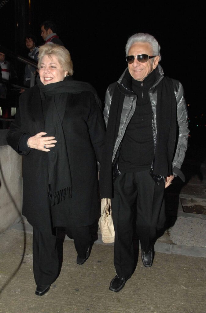 William Mebarak și Nidia del Carmen Ripoll în timpul unei plimbări din Barcelona
