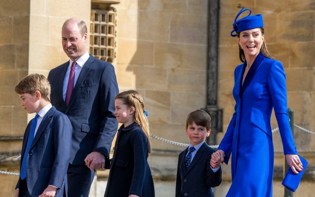 Kate Middleton alături de Prințul William, Prințul George, Prințul Louis și Prințesa Charlotte la slujba de Paște