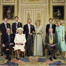 Familia Regelui Charles alături de copiii Reginei Consort Camilla