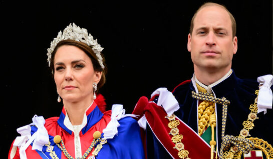 Fanii Prințesei Kate au observat o asemănare izbitoare între ținuta ei de la încoronarea Regelui Charles și rochiile purtate la nunta Reginei Elisabeta