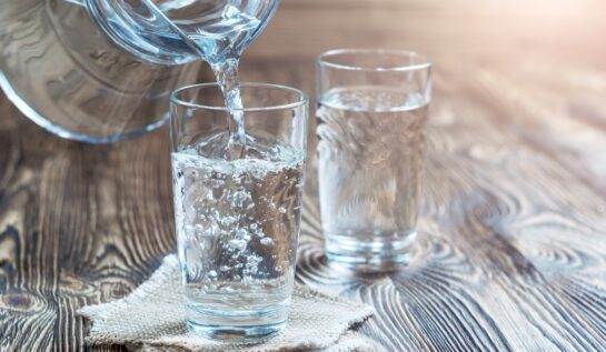 Câte pahare de apă sunt recomandate zilnic. Concluziile la care au ajuns specialiștii