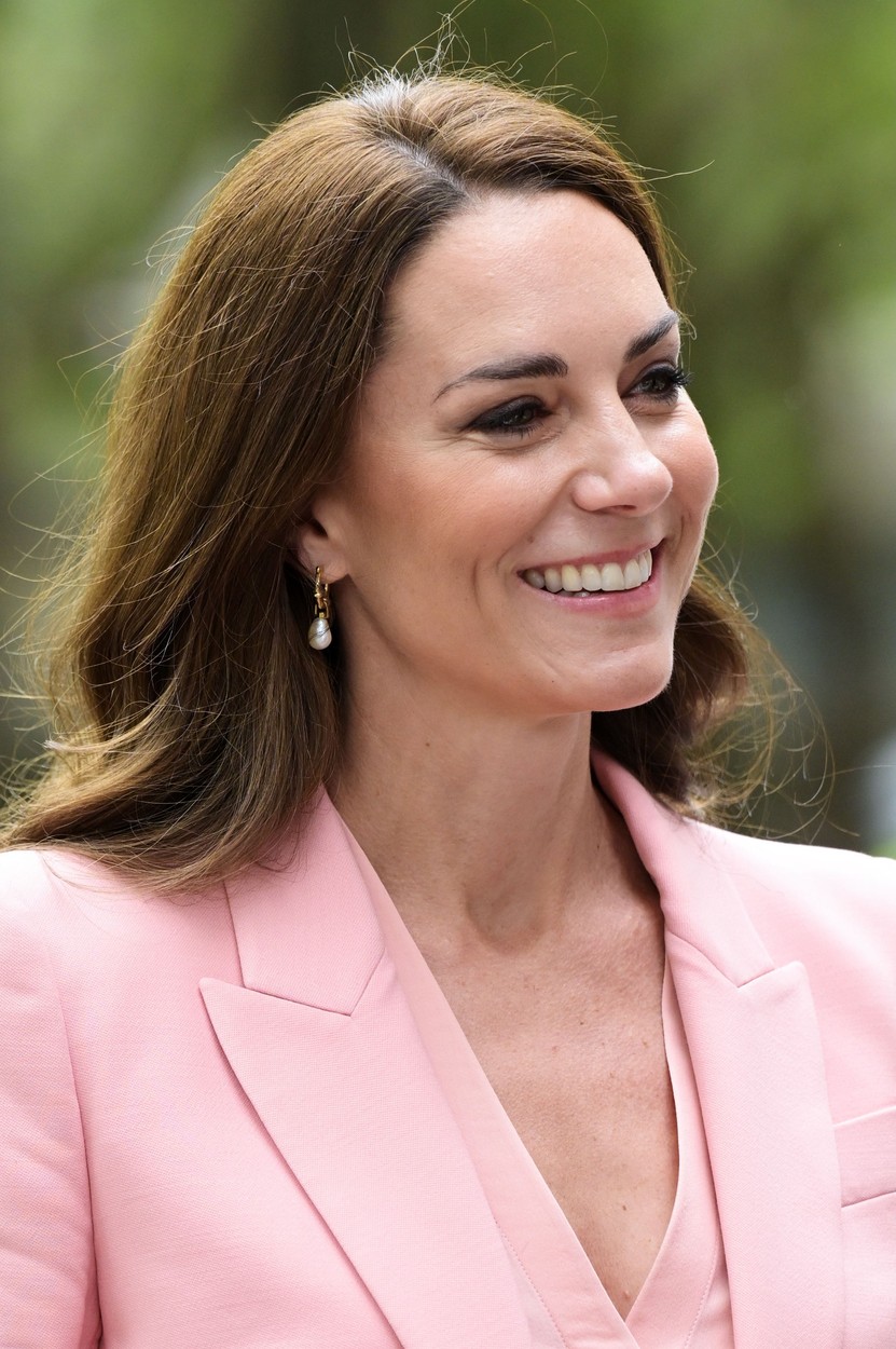 Kate Middleton, machiată discret, la un eveniment caritabil