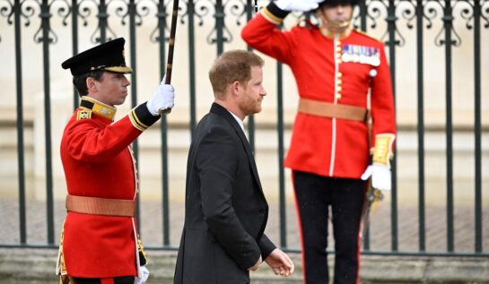 Prințul Harry este prezent la încoronarea Regelui Charles. Ducele de Sussex a participat singur la momentul istoric