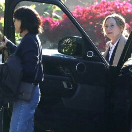 Shannen Doherty, în timp ce plătește parcarea și merge cu mama ei la restaurant