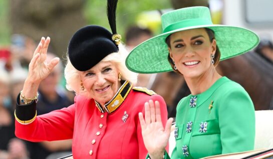 Kate Middleton s-a plimbat cu trăsura la Trooping the Color. Acesta este debutul oficial în rolul Prințesei de Wales