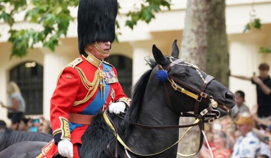 Parada Trooping the Colour marchează prima aniversare a Regelui Charles în calitate de monarh. Suveranul și-a făcut apariția la eveniment călare pe cal