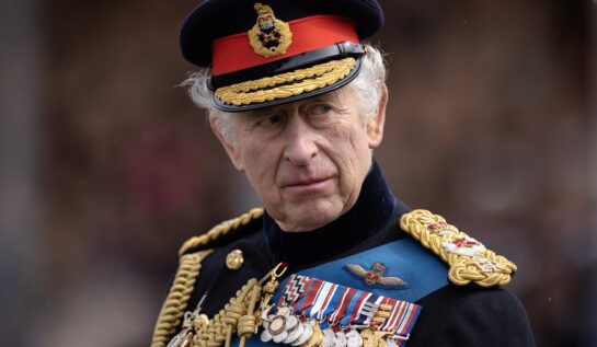 Regele Charles participă la Trooping the Colour. Parada marchează prima aniversare în rolul de monarh