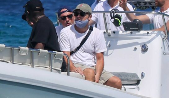 Leonardo DiCaprio s-a plimbat cu barca în St. Tropez. Actorul este de neoprit în această vară