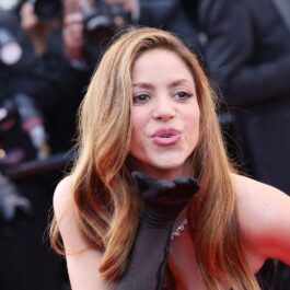 Shakira în timpul premierei filmului Elvis de la Festivalul de Film de la Cannes 2022