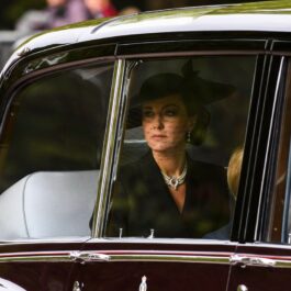 Kate Middleton într-o mașină regală, fotografiată pe 19 septembrie 2022