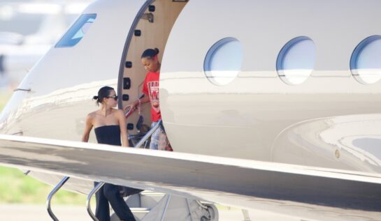 Kim Kardashian și-a etalat o parte din avere la aterizarea în SUA. Ea și North West s-au întors din Japonia cu avionul privat, în valoare de 150 de milioane de dolari