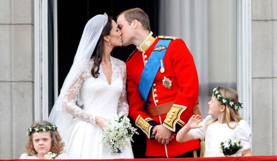 Ce mesaj i-a șoptit Prințul William lui Kate Middleton atunci când au apărut la balconul Palatului Buckingham. Momentul emoționant care a avut loc în ziua nunții lor