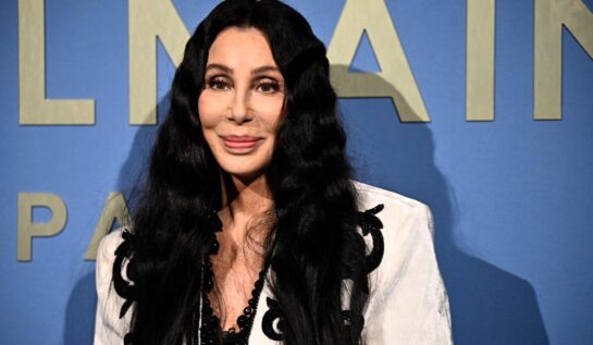 Cher a fost acuzată că a angajat niște bărbați pentru a-și răpi propriul fiu. Artista a vrut să-l țină departe de soția sa
