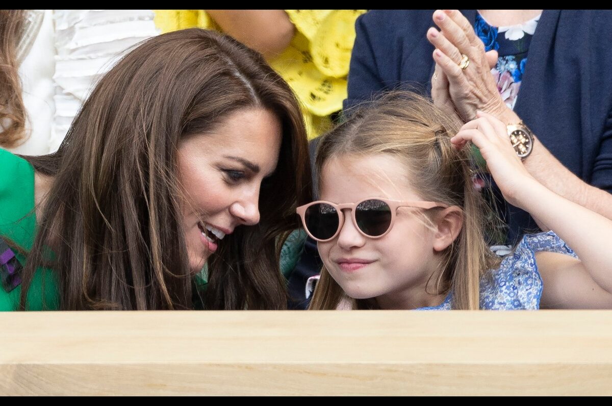 Kate Middleton, alături de fiica sa, Charlotte, la un meci de tenis