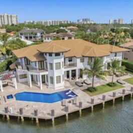 Lionel Messi a cumpărat o casă de peste 10 milioane de dolari în Fort Lauderdale. Cum arată locuința fotbalistului și a frumoasei Antonella Roccuzzo