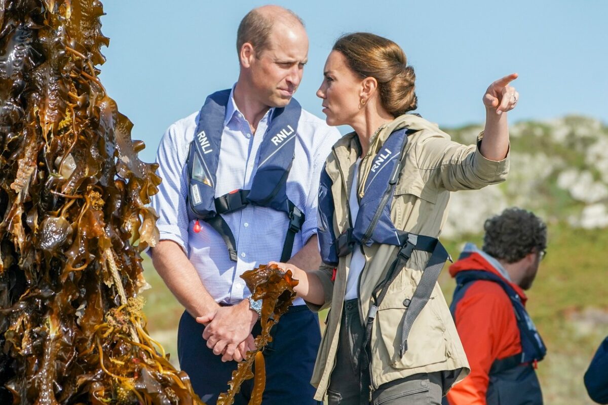 Kate Middleton și Prințesa Kate la o fermă de alge