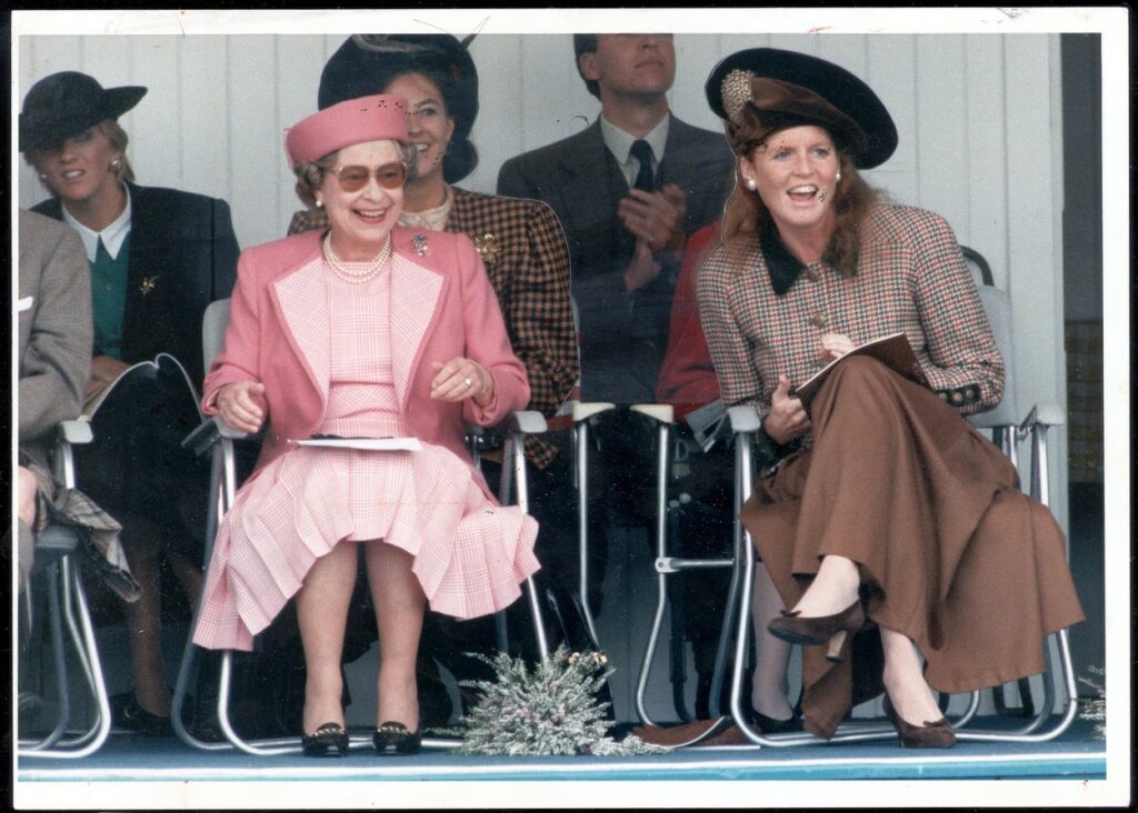 Regina Elisabeta, Sarah Ferguson și Prințesa Diana au fost prezente la ediția din 1990 a unui eveniment important
