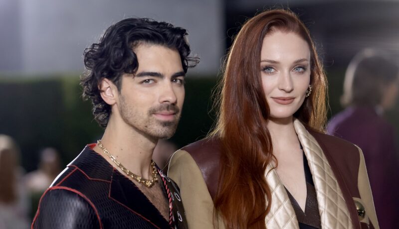Sophie Turner îl dă în judecată pe Joe Jonas. Actrița vrea să-și ia copiii în Anglia