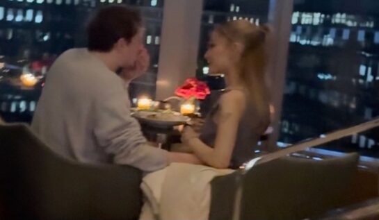 Ariana Grande și Ethan Slater au mers la o cină romantică. Cum au fost fotografiați cei doi îndrăgostiți în New York