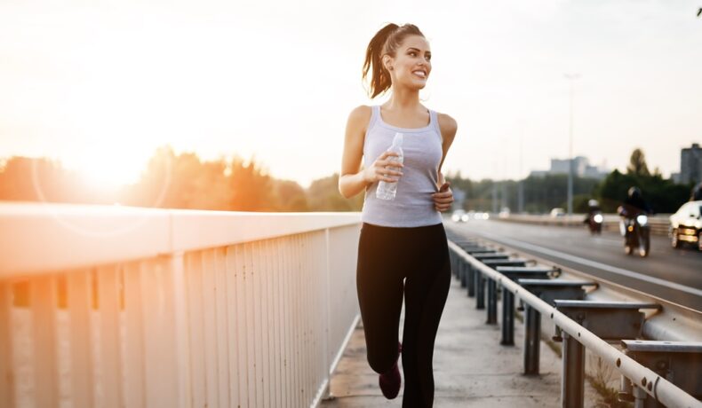 Ce se întâmplă în corpul tău dacă alergi în fiecare zi. Schimbările pe care le poți resimți rapid