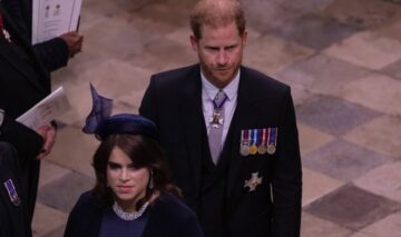 Prințul Harry alături de Prințesa Eugenie la ceremonia de încoronare a Regelui Charles