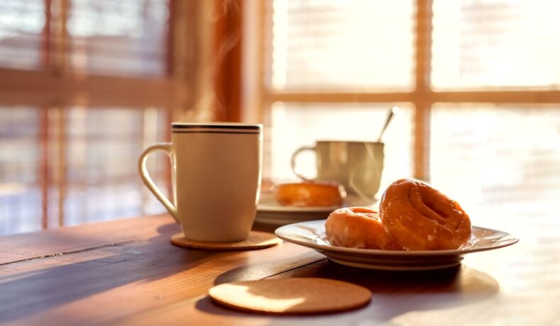 3 variante de mic dejun care te pot îngrășa. Nutriționiștii te sfătuiesc să le excluzi din dieta ta