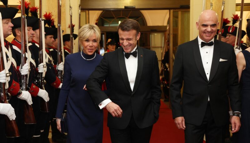 Brigitte Macron a dezvăluit că a amânat căsătoria cu Emmanuel Macron pentru a nu „distruge” viața copiilor ei