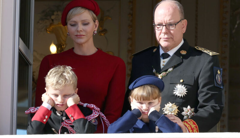 Prințesa Charlene a uimit într-o rochie elegantă. Majestatea Sa și Prințul Albert au participat la o gală pentru a sărbători Ziua Națională a Principatului Monaco