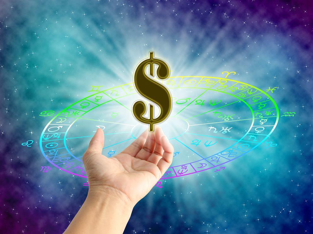 Zodiile pe harta astrală, cu semnul dolarului în centru