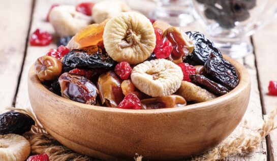Cele mai bune fructe uscate pe care să le consumi iarna și beneficiile lor pentru sănătate